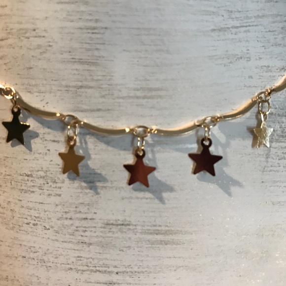 Dainty star charms choker necklace - Picture 6 of 8